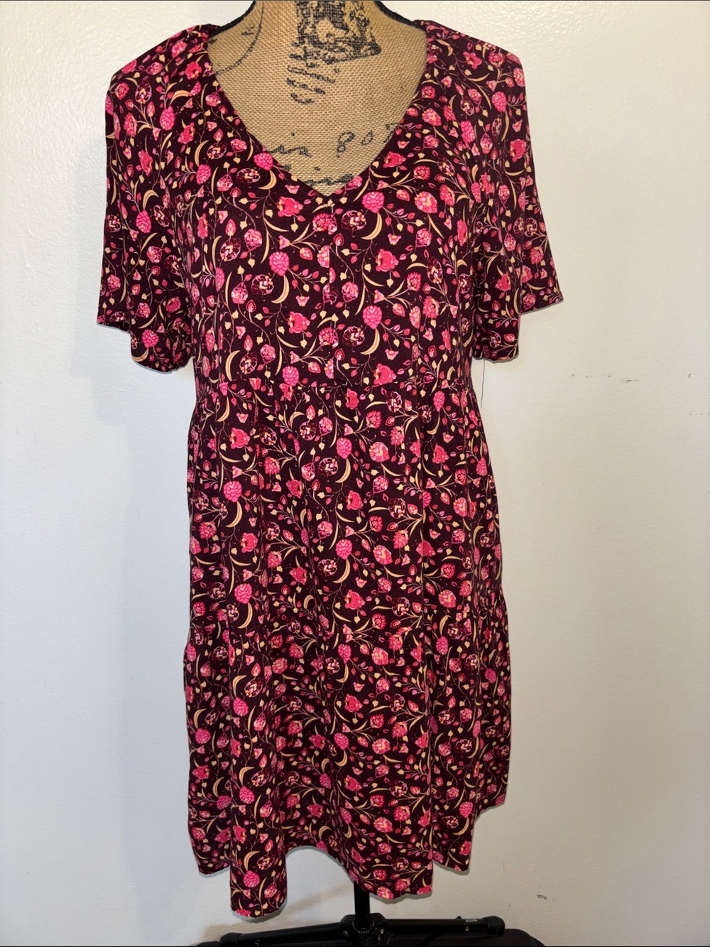 Old Naxy Sz S Pink Floral V-Neck Short Sleeve Dress